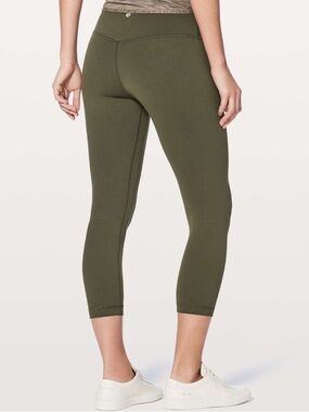 Lululemon Align Crop *21" Dark Olive size 4